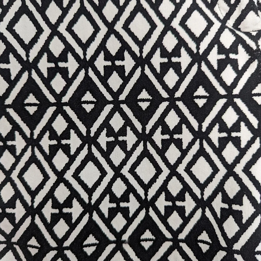 Mario Serrani Italy Shorts, Size 6 - Picture 6 of 6